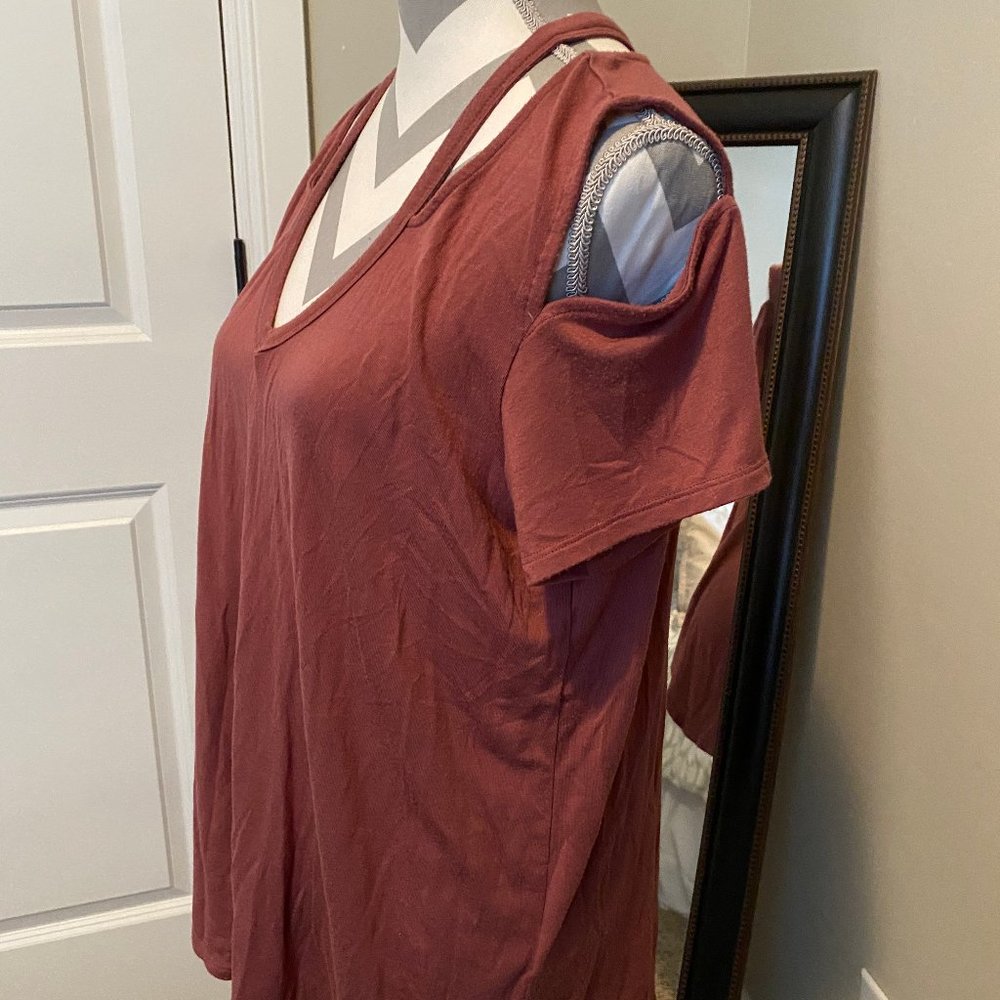 Express Top - Picture 3 of 6
